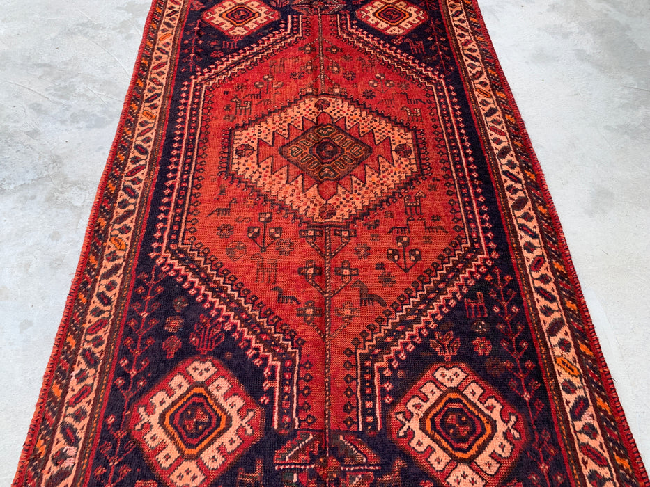 236 cm x 124 cm Handgeknoopt Perzisch wollen tapijt - Roestkleurig tribaal medaillonmotief met marineblauwe accenten - KBHM-901
