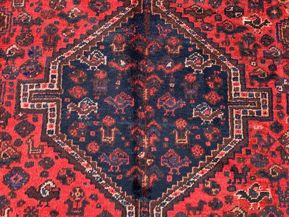 Handgemaakt Perzisch wollen vloerkleed 210x300 cm - Rood Perzisch tapijt in tribale stijl met medaillon en marineblauwe accenten - Exacte afmetingen 292 cm x 196 cm - KBHM-905