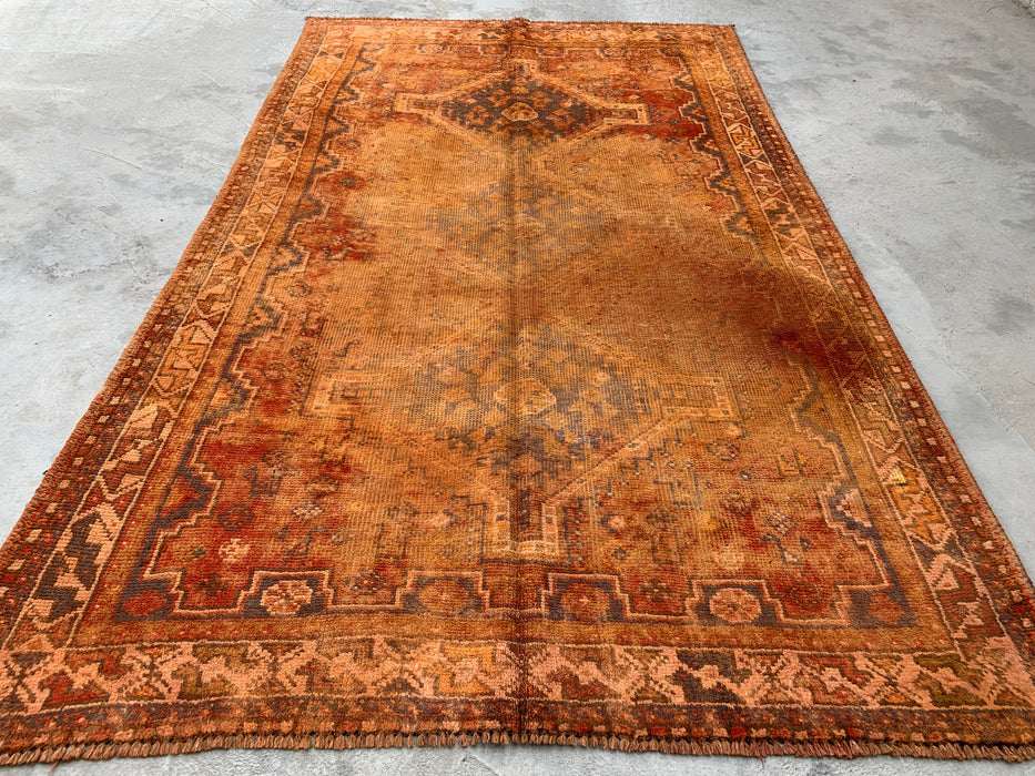 7'10 x 4'10 handgeknoopt Perzisch wollen tapijt - Vervaagd roestkleurig vintage tribaal medaillonontwerp - KBHM-909