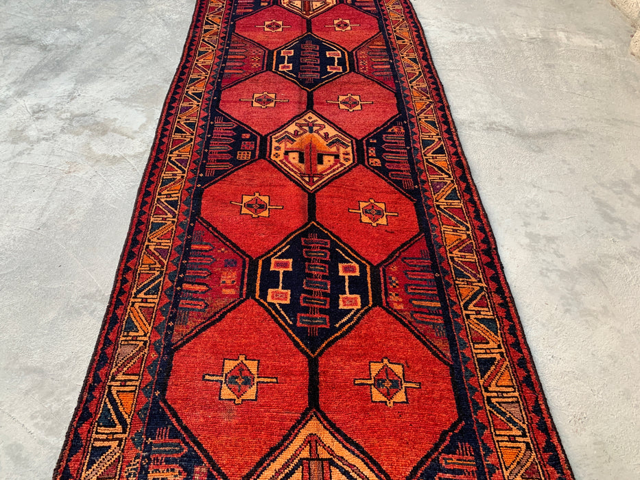 13'5 x 4'7 Handgeknoopt Perzisch wollen loper - Roestkleurig geometrisch tribaal medaillondesign - KBHM-918