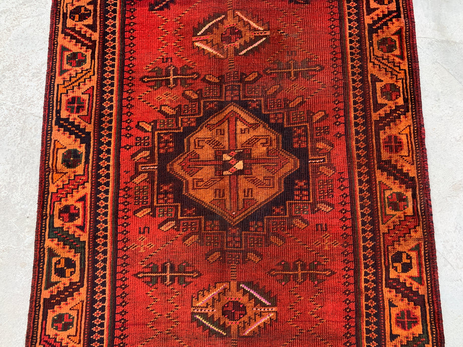 185 x 109 cm handgeknoopt Perzisch wollen tapijt - Roestkleurig geometrisch tribaal medaillonmotief - KBHM-927