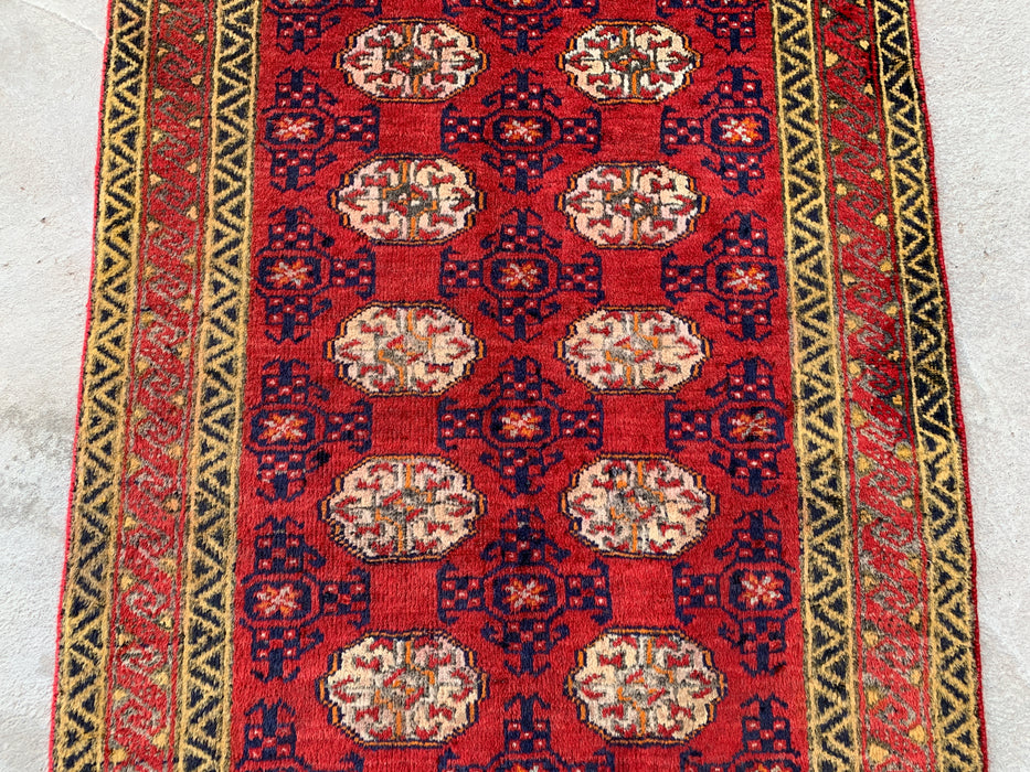 137 cm x 79 cm handgeknoopt Perzisch wollen tapijt - Rood geometrisch tribaal ontwerp - KBHM-976