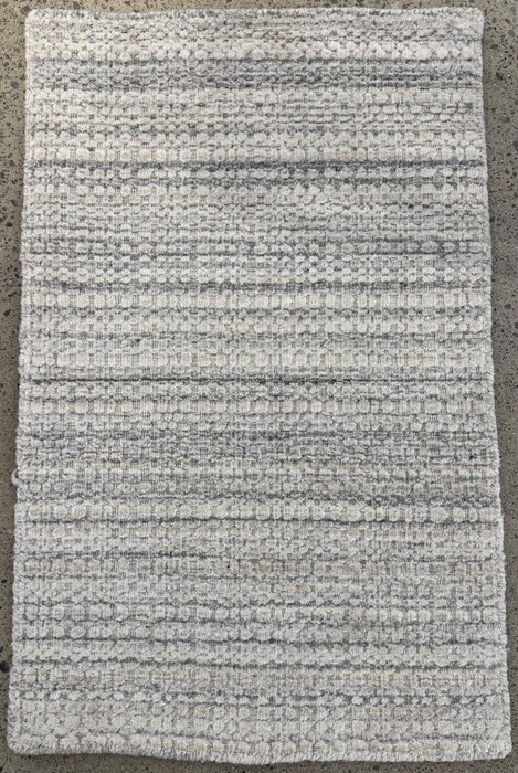2'x3' 100% Wool Nepali Hand Knotted Area Rug