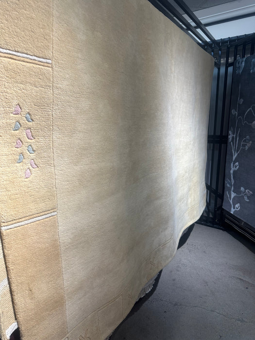 8’ x 10’ Nepali Hand knotted