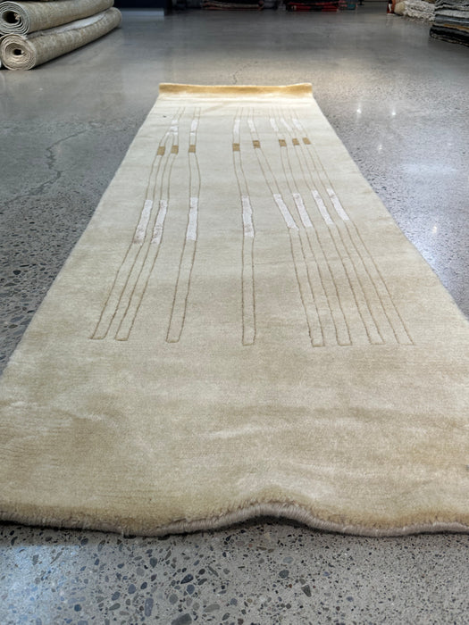 2'4" x 7'11" Nepalese zijde/wol handgeknoopt
