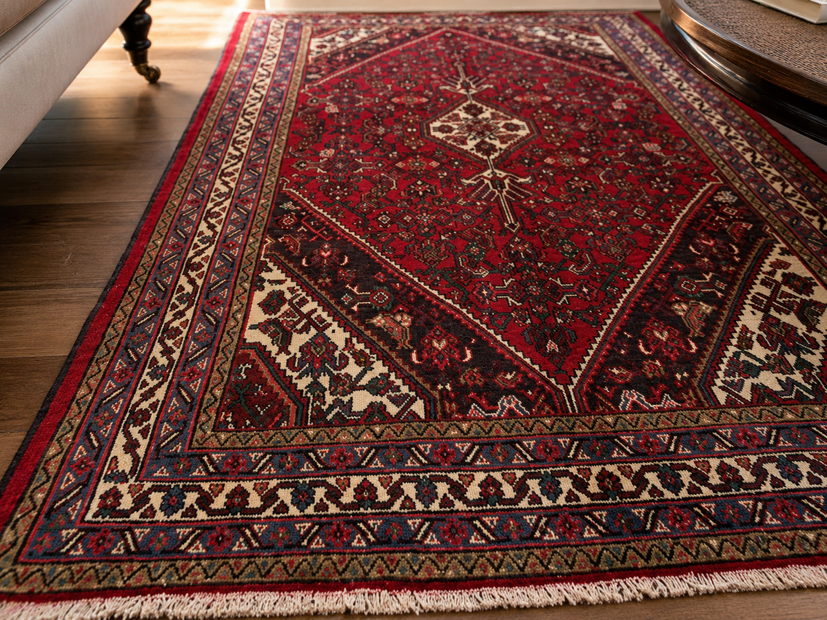 9'10" x 6'11" Handmade Persian Wool Rug wool texture and pattern detail