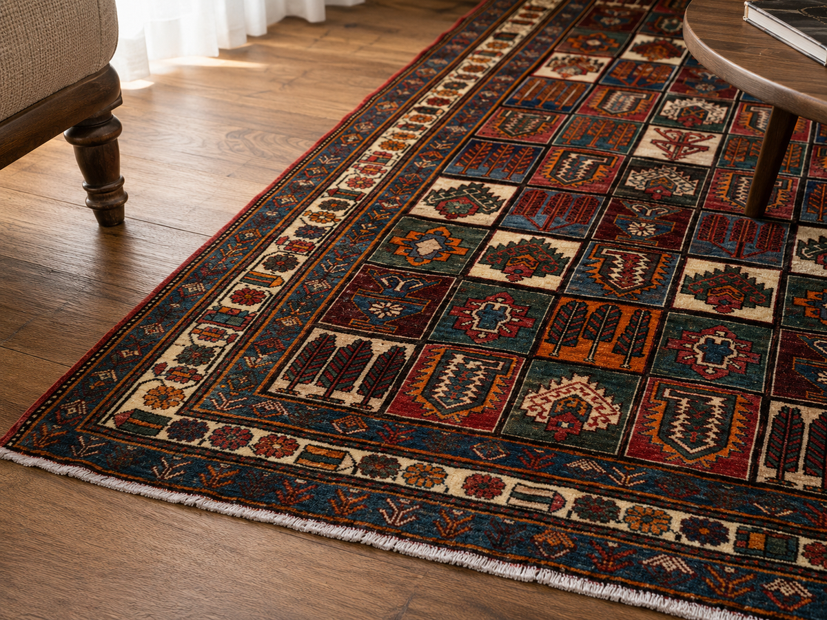 9'4" x 6'6" Handmade Persian Wool Rug wool texture and pattern detail