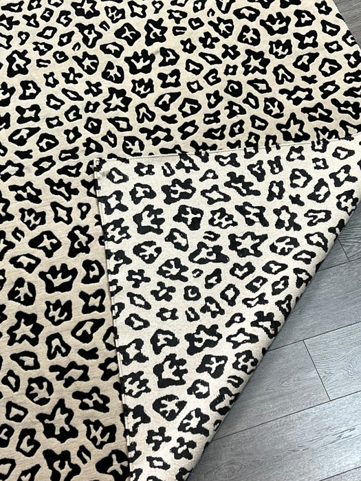 8'x10' Hand-Knotted Nepali Black/Ivory Area Rug – KB Rugs