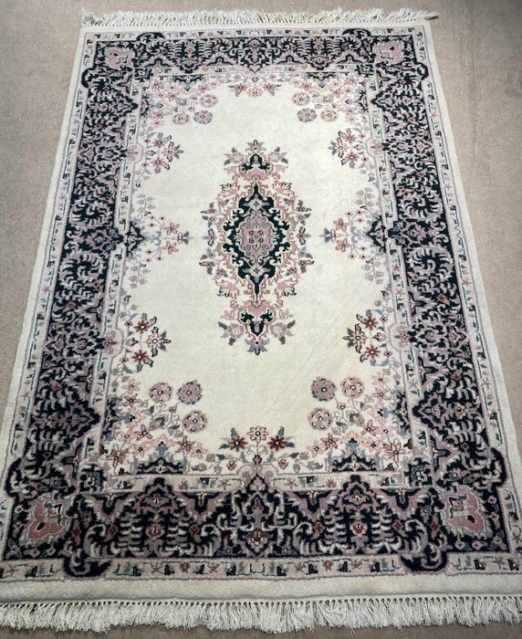 Indo-Perzisch handgeknoopt vloerkleed van 4'x6'